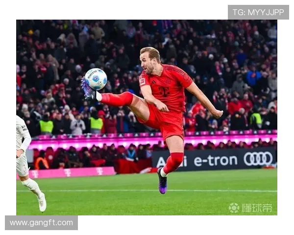 德甲现场视频全景回顾精彩进球与激情时刻震撼呈现 德甲现场视频全景回顾精彩进球与激情时刻震撼呈现