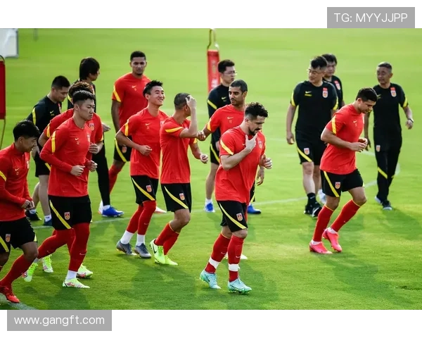 中国足球队全力备战世界杯预选赛 新帅如何带领球队重回巅峰 中国足球队全力备战世界杯预选赛 新帅如何带领球队重回巅峰