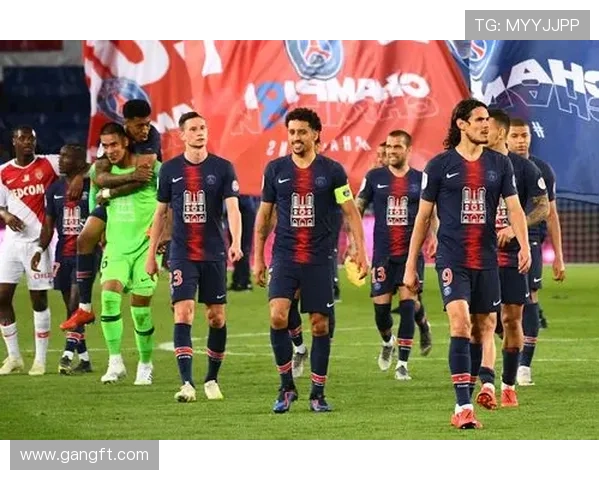 巴黎圣日耳曼全力备战新赛季 多名新援加入目标争夺法国冠军