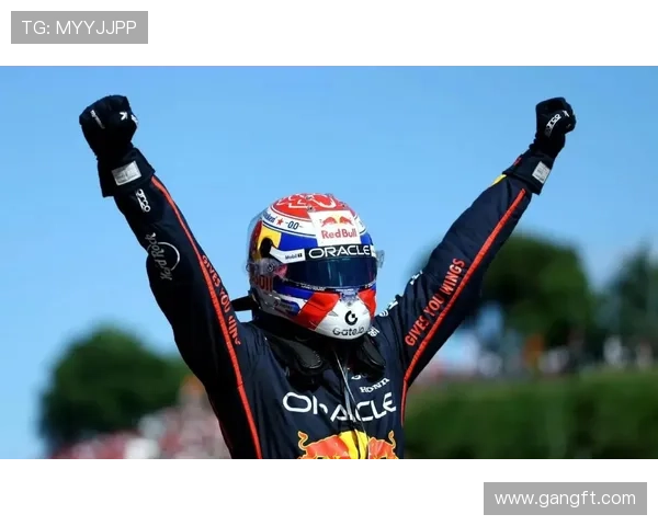 维斯塔潘再创纪录红牛强势收官梅赛德斯新赛季改革引热议