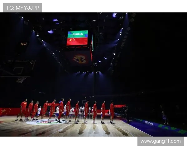 中国男篮逆袭晋级世界杯四强 决战迎战强敌全力拼搏