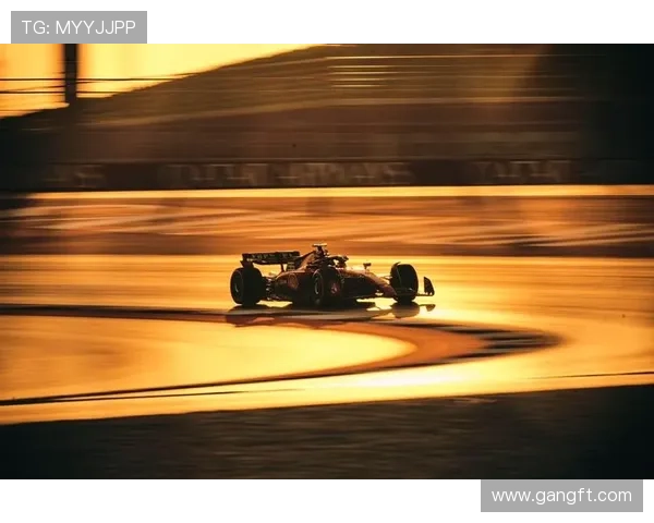 F1赛季激战再起 各车队新策略和车手动向引热议 F1赛季激战再起 各车队新策略和车手动向引热议