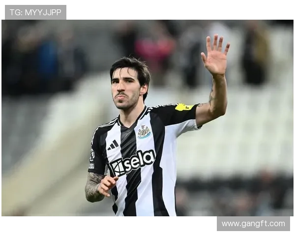 纽卡斯尔联队引援动向揭晓 新赛季备战目标明确 聚焦球队未来发展方向 纽卡斯尔联队引援动向揭晓 新赛季备战目标明确 聚焦球队未来发展方向