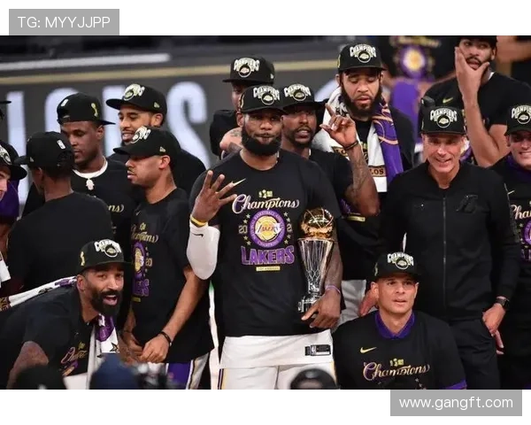 詹姆斯新赛季目标明确 盼带领湖人冲击总冠军再创辉煌